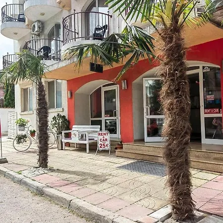 帕尔马酒店